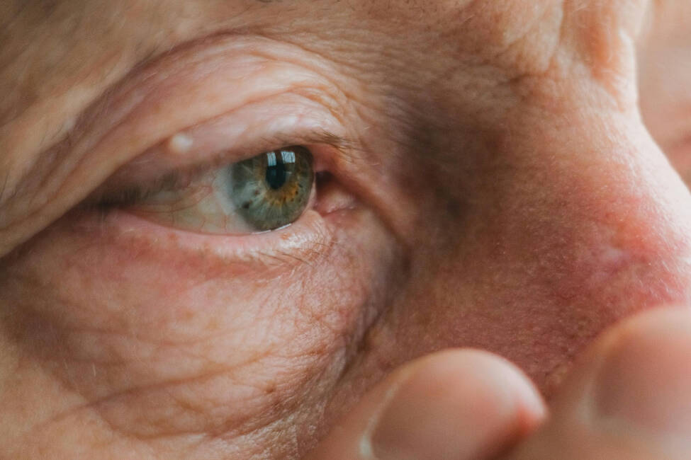 Vision loss doesn’t have to mean independence loss for B.C. seniors