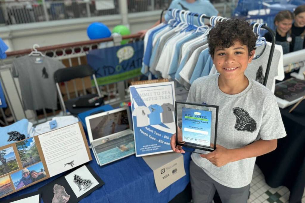 Entrepreneurial kids get innovative for spring sale in Victoria’s Bay Centre
